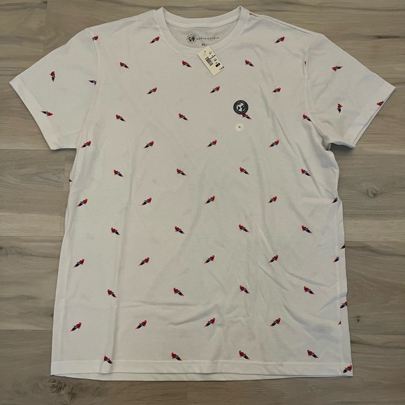 Three Men’s XL Graphic tee-shirts - Picture 3 of 7